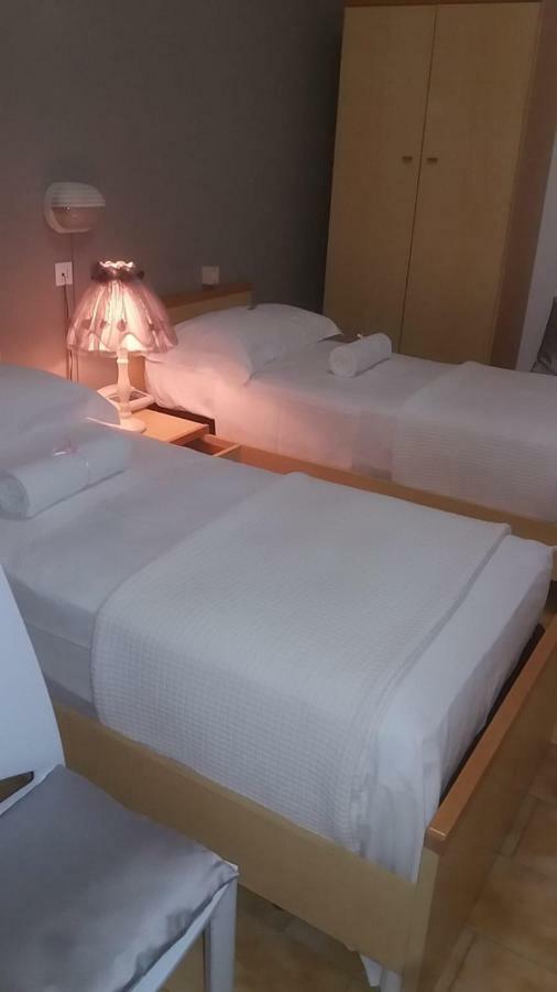 Hotel Santoianni à San Martino in Pensilis Extérieur photo